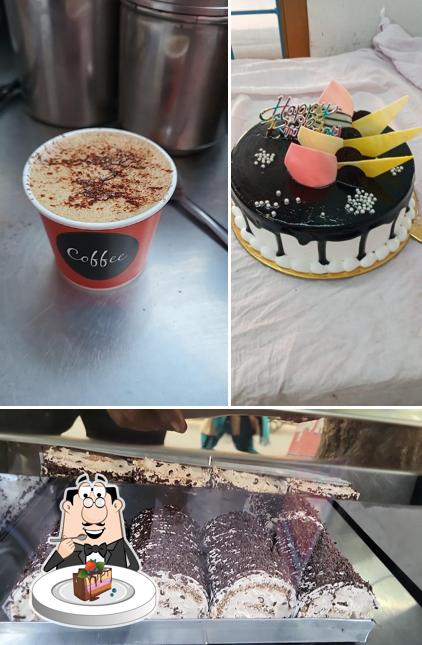 Chocolate cake at Shiv Coffee Centre