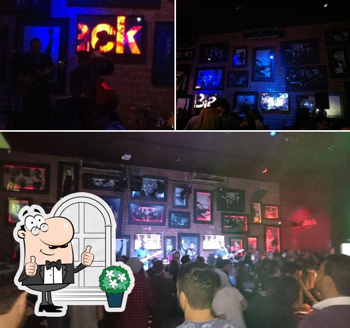 Veja imagens do exterior do Black Jack