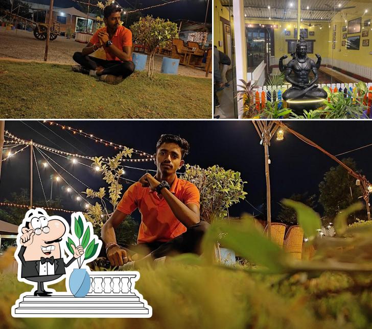 Check out how RJ22 Garden Restaurant looks outside