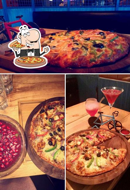 Order different kinds of pizza