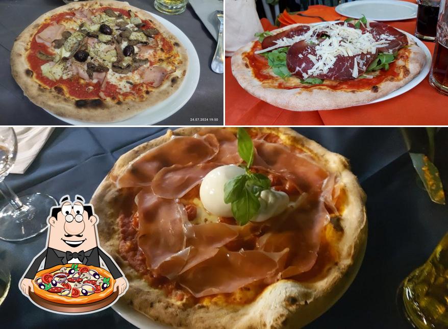 Scegli tra le molte varianti di pizza