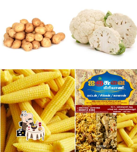 Food at Ainchuvai Biryani Chennai