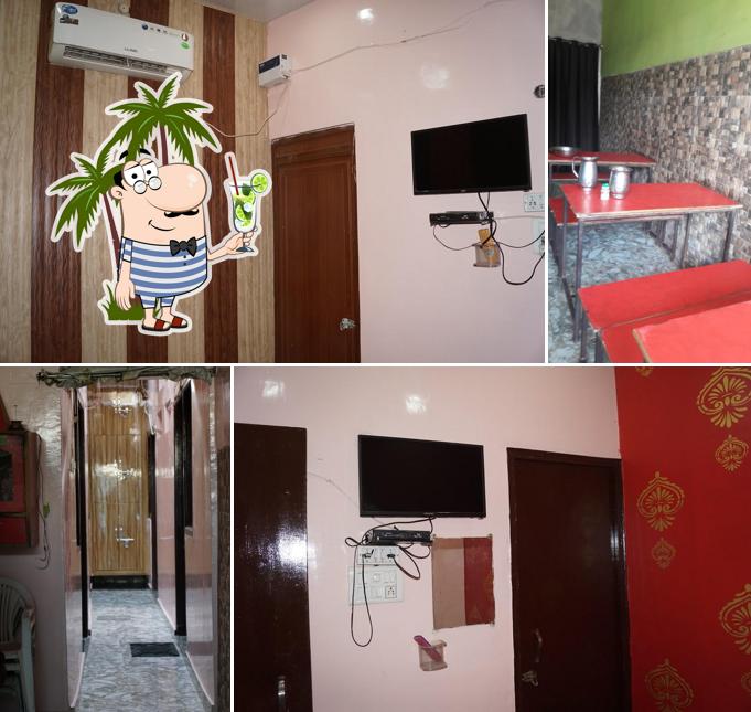 See this picture of Hardik Atithi Bhawan & Restaurant - Shri Krishna Janamsthan ke Aas Paas Ke Hotel