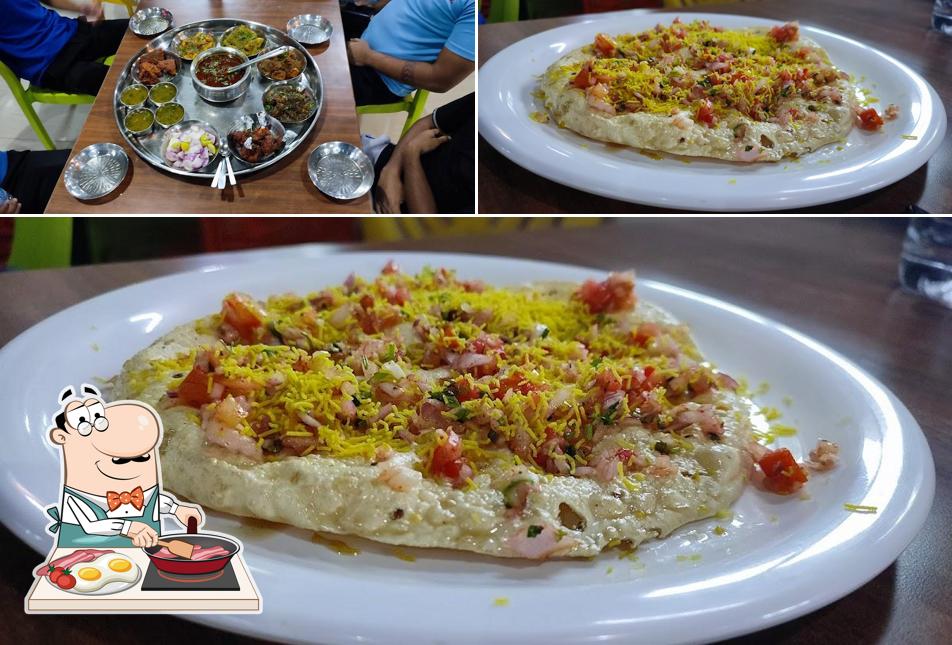 Omelette at Hotel Shivshahi