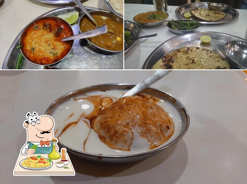 Food at Prem Pavitra Bhojnalya
