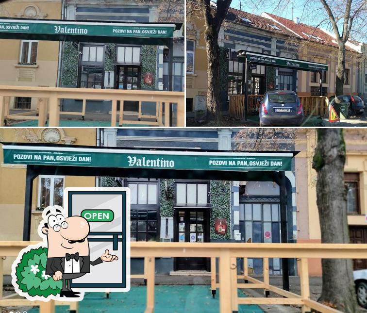 Guarda gli esterni di Cafe Bar Valentino