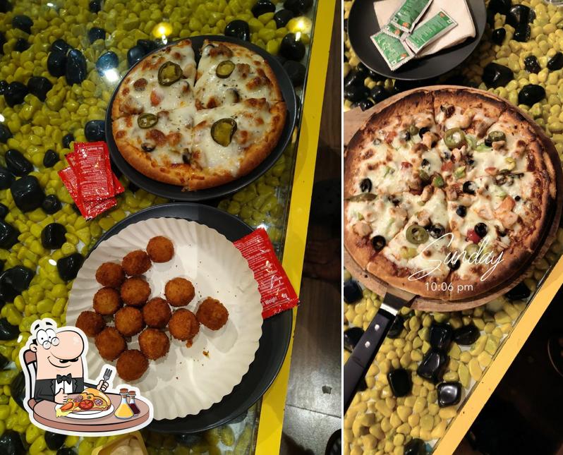 Order pizza at Krispy krunch