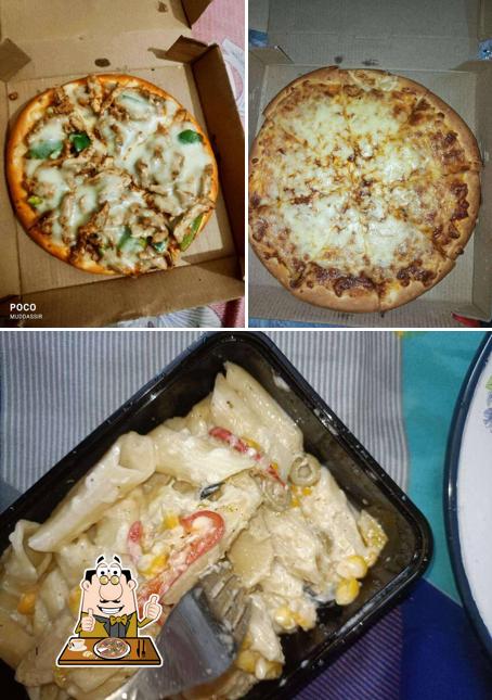 Order pizza at The Manifest