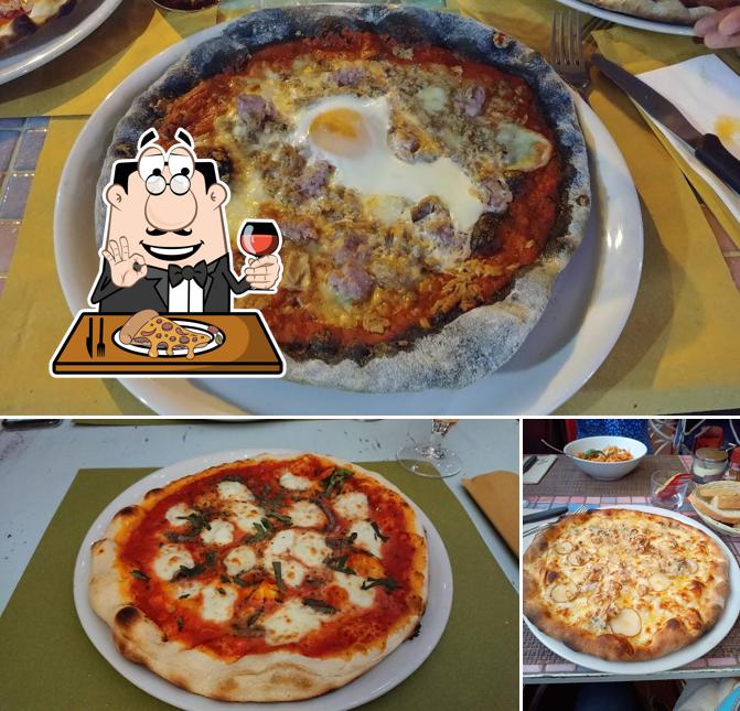 Ordina tra le molte varianti di pizza