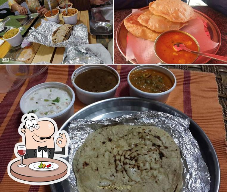 Meals at Phulke Ghar Ke