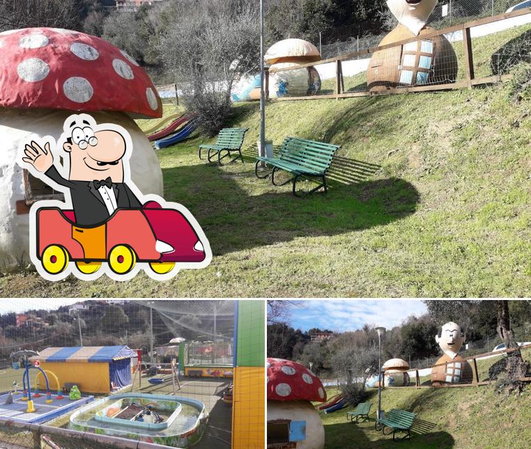 Isola Felice - Villaggio dei Puffi si caratterizza per la area giochi e cibo