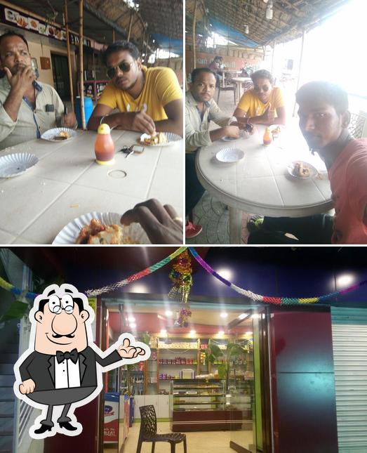 The interior of Ivar Bakery (THENI)