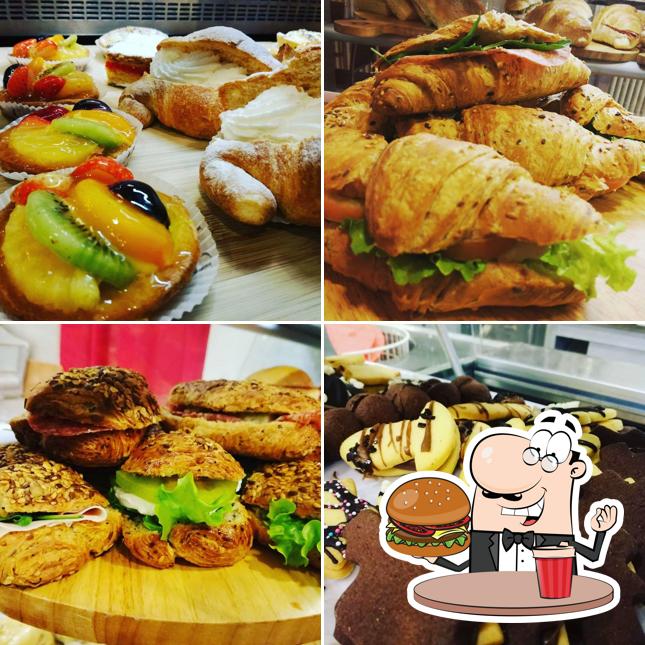Prova un hamburger a Sant'Egidio Cafè
