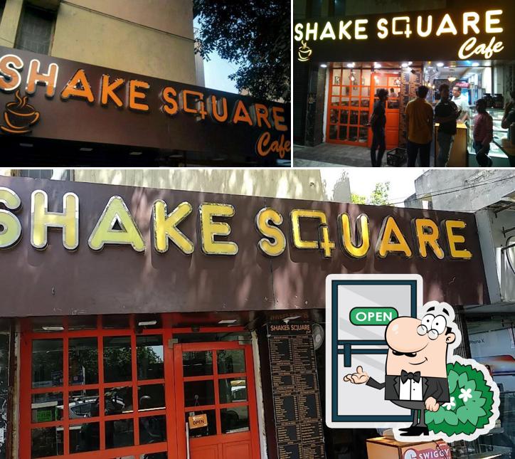Check out how Shake Square(Pitampura) looks outside