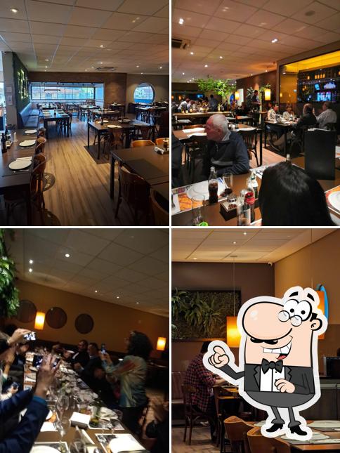 O interior do Abaré Pizzaria