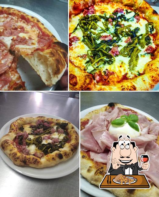 Ordina tra le svariate varianti di pizza
