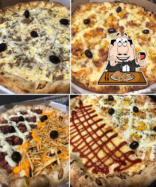No Família Farinha pizzaria, você pode pedir pizza
