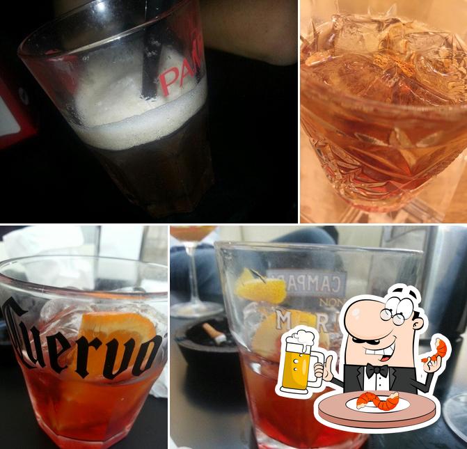 Puoi goderti un rinfrescante bicchiere di birra chiara o scura