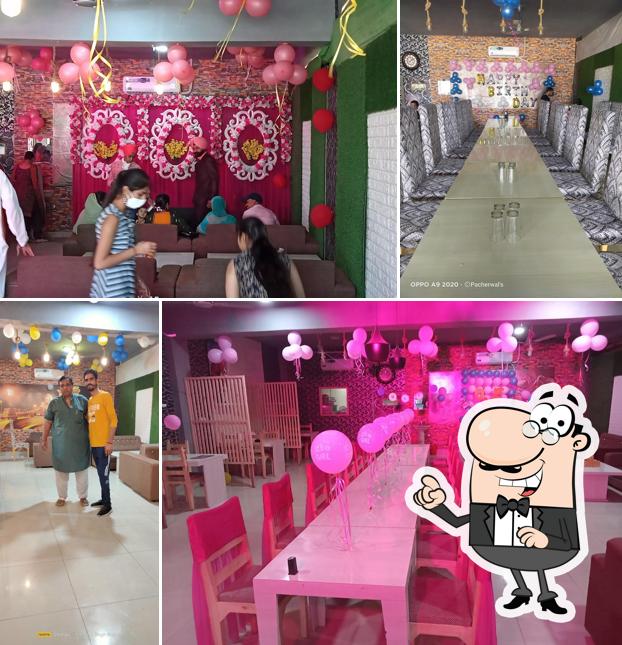 The interior of Food Sity