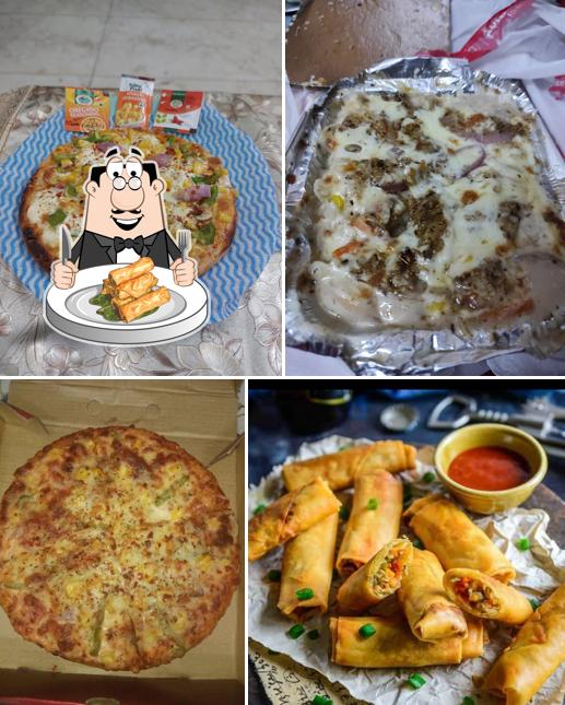 Spring rolls at Mamu food services