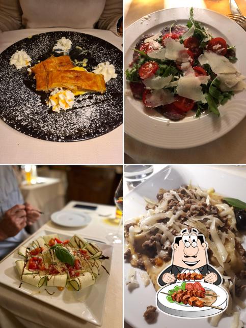 Cibo al Ristorante Grotte Del Funaro Nuova Tourist