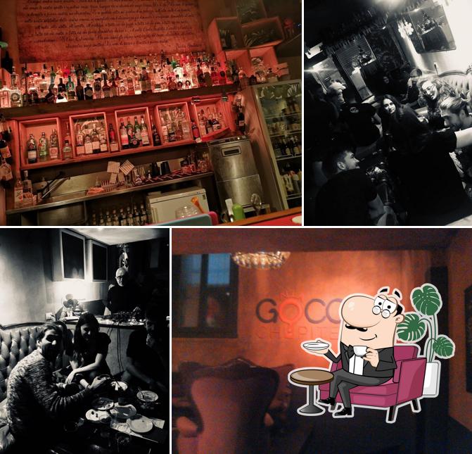 Gli interni di Alla Goccia Shot Bar