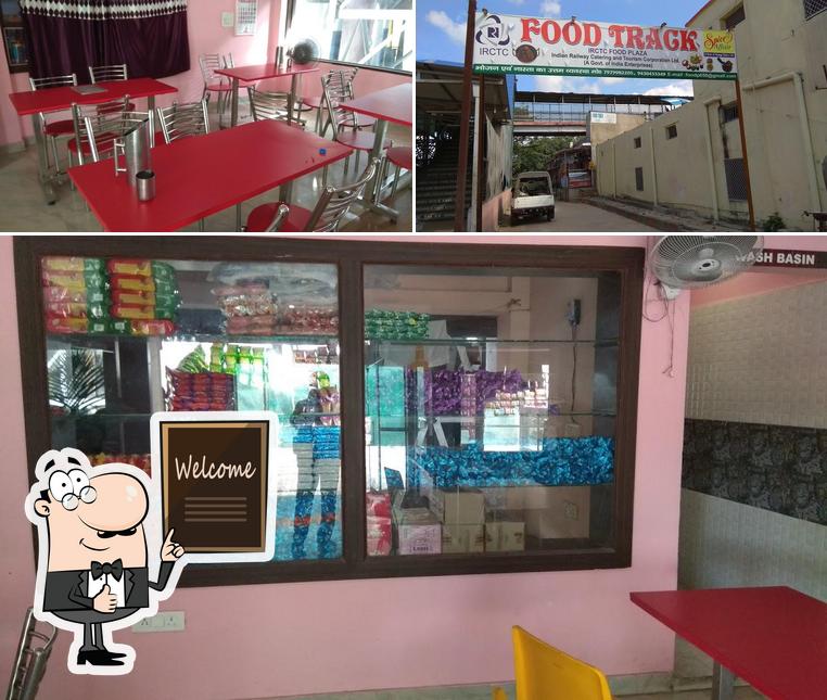 Look at this picture of IRCTC Food Plaza Muzaffarpur