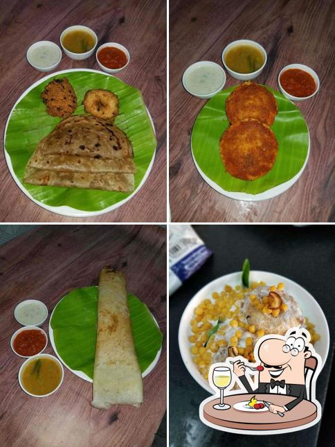 Food at Iyyappan Tiffen Hub