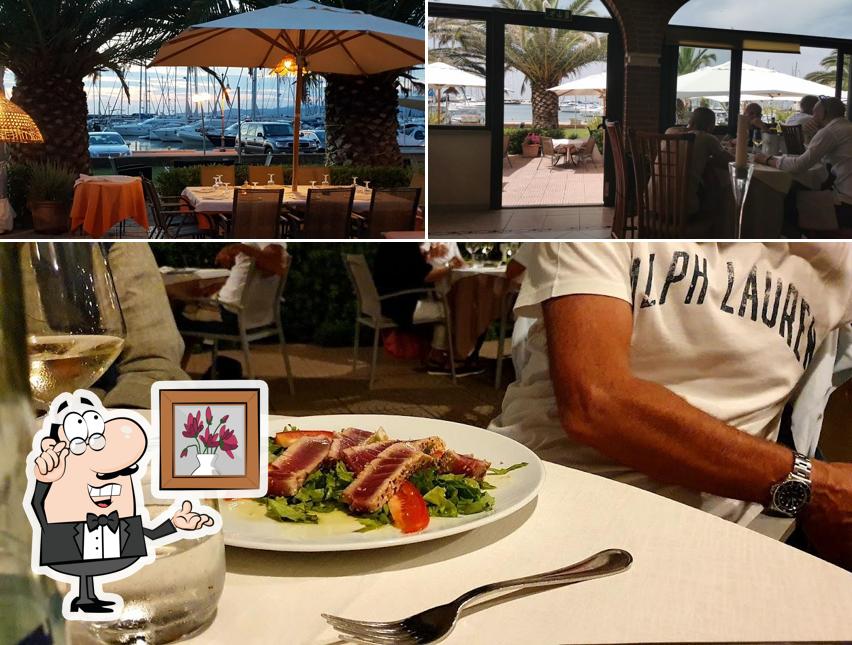 Dai un'occhiata agli interni di Ristorante Vittorio