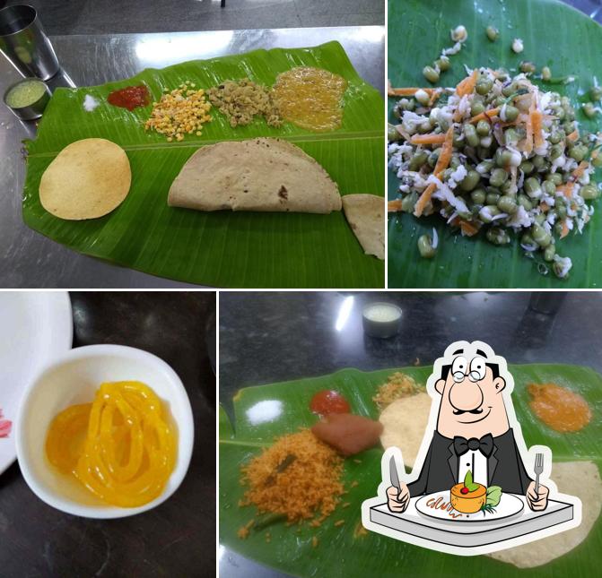 Meals at Bhattara Bhojana