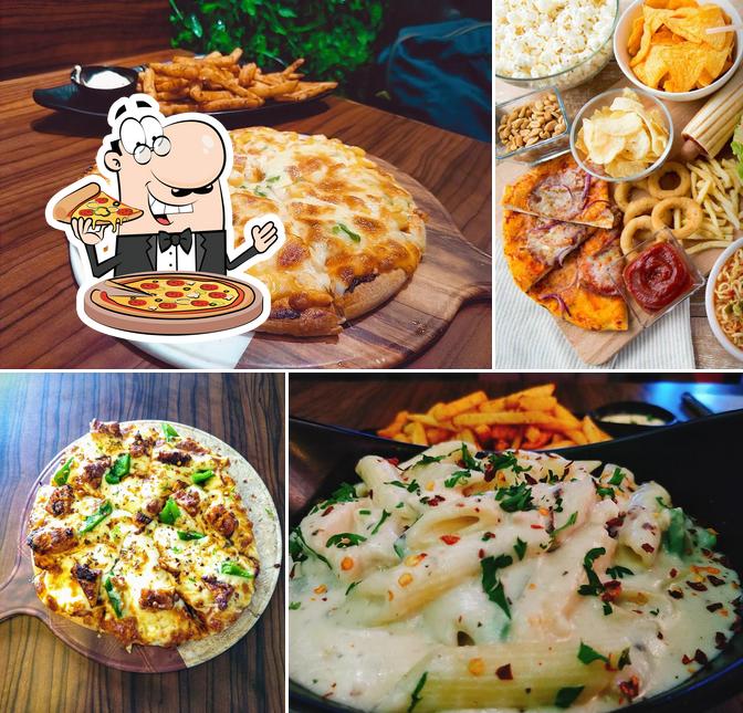 Pick pizza at DRNK LAB Surathkal