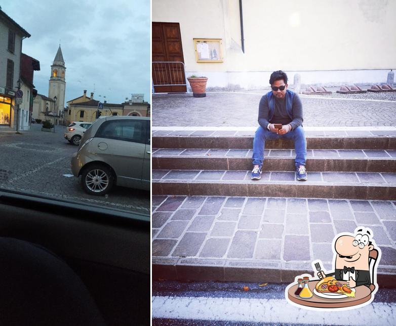 Prenditi una pizza a Pizza Doc