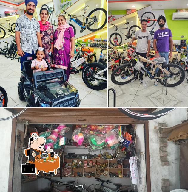 Mussels at Subash cycle stor