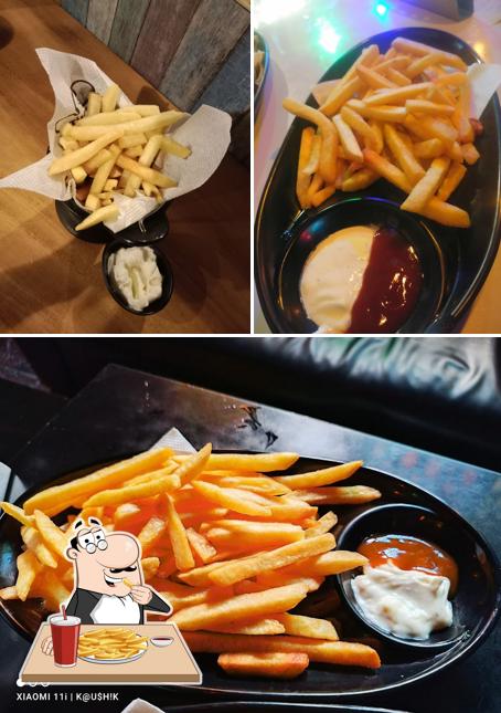 French fries at Ziffy Cafe