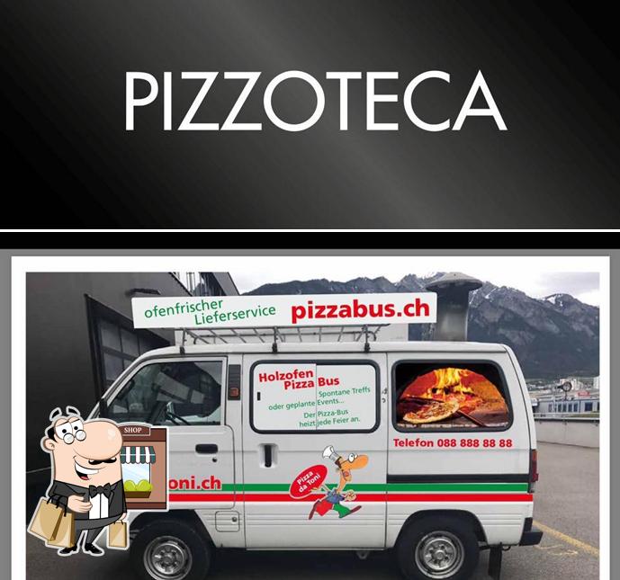 Gli esterni di Pizzoteca Buchs