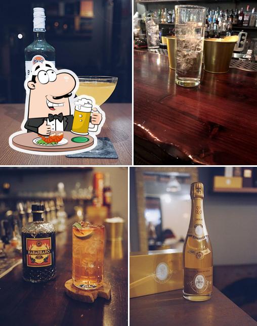 Puoi goderti un rinfrescante bicchiere di birra chiara o scura