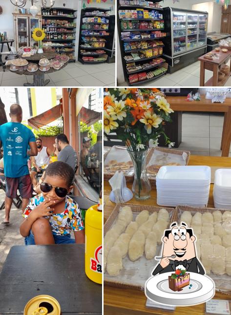 Look at this image of Pão e Mais Caminho das Árvores