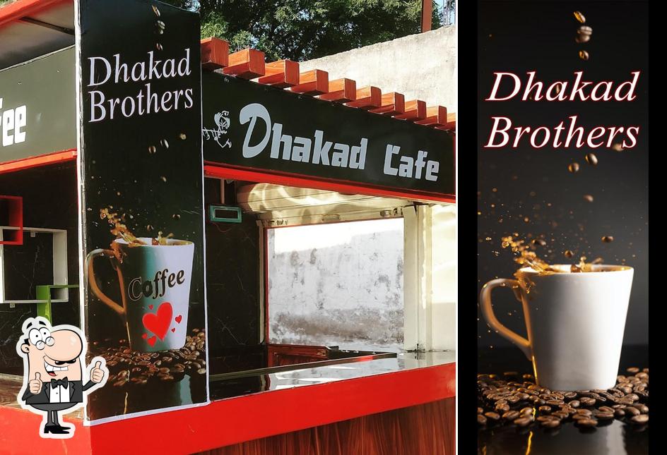 Look at this picture of Dhakad Cafe (Best Tea and coffee in mandsaur)