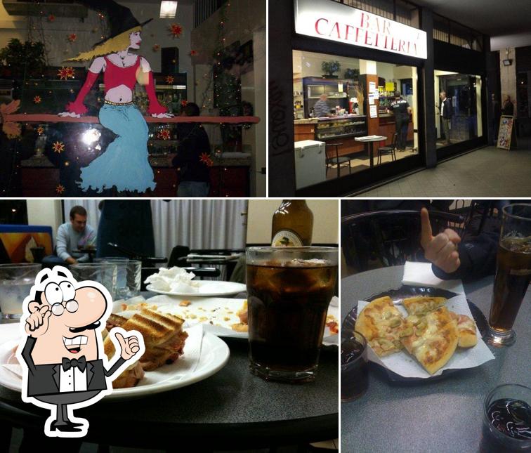 La immagine di interni e cibo da Ago - Bar Milan