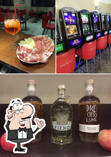 Tra le diverse cose da BAR TRI BASEI si possono trovare la interni e birra