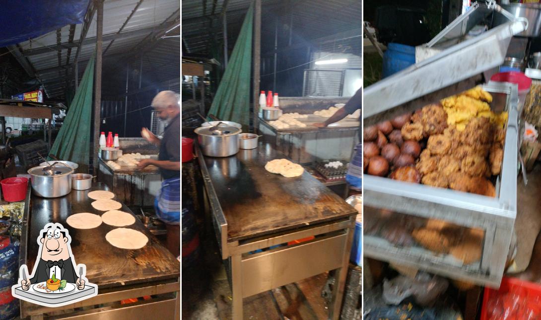 Food at Abukkante Chaya Peedika