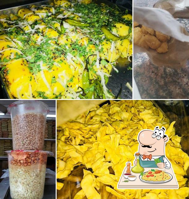 Gujarat Namkeen Bhandar