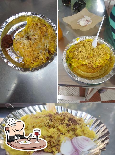 Food at Tulsi Locho (Aunty's Locho)