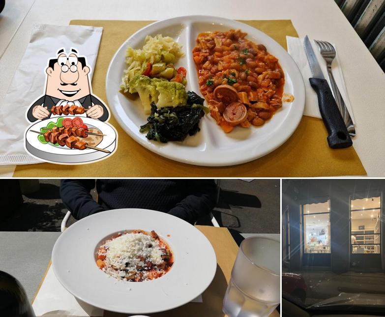 La foto della cibo e esterno di caffetteria Zero81