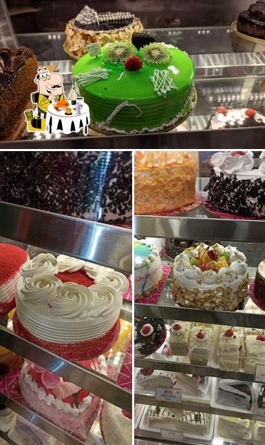 Food at Monginis Cake Shop