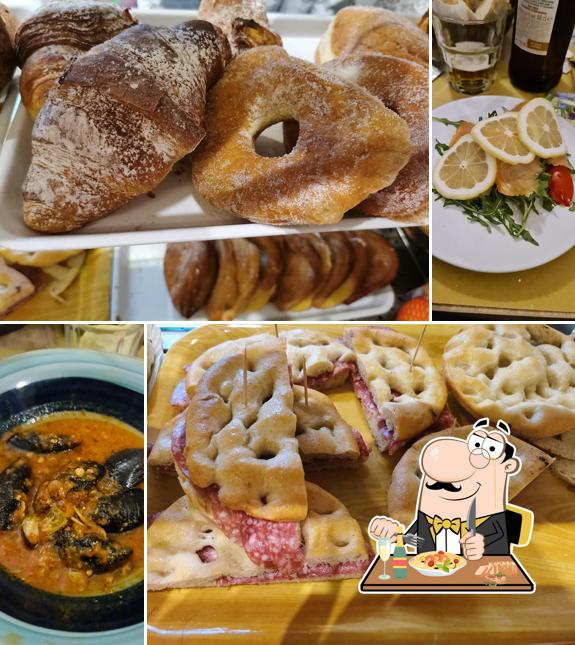 Cibo al Bar Tabacchi La Piazzetta