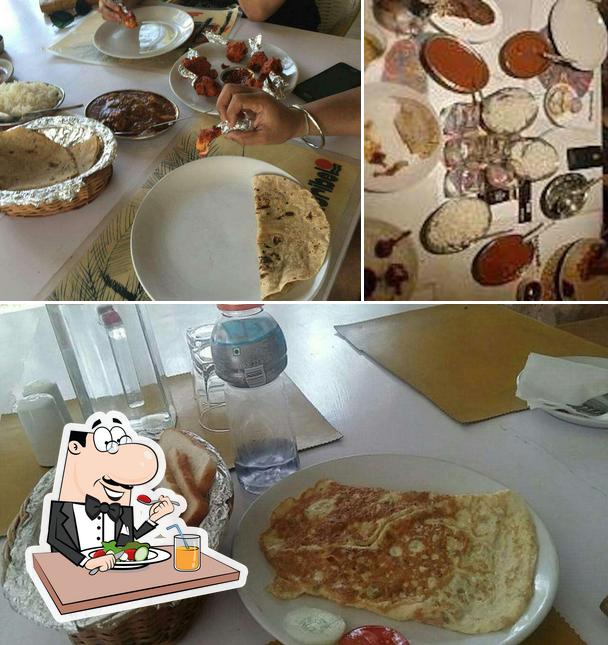 Meals at Toddy Tapper