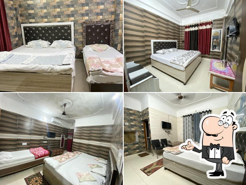 The interior of Hotel Parth