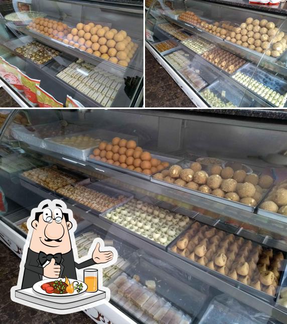 Meals at laaduwala Sweets
