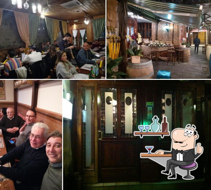 Gli interni di TalliooPub BirreriaBeer GardenFeste ed Eventi NapoliMusica Live